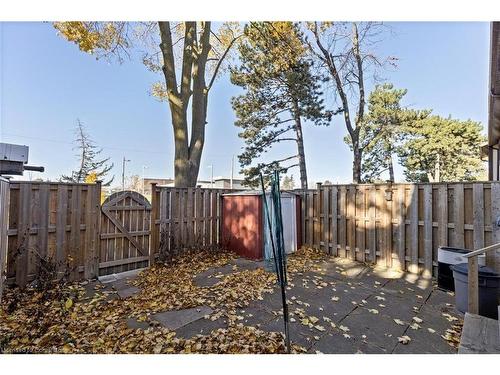 44-6650 Falconer Drive, Mississauga, ON - Outdoor