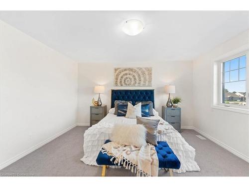 129 Essex Drive, Belleville, ON - Indoor Photo Showing Bedroom