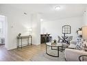 110-1440 Gordon Street, Guelph, ON  - Indoor Photo Showing Living Room 