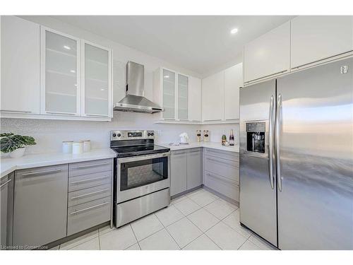 1224 Bonin Crescent, Milton, ON - Indoor Photo Showing Kitchen