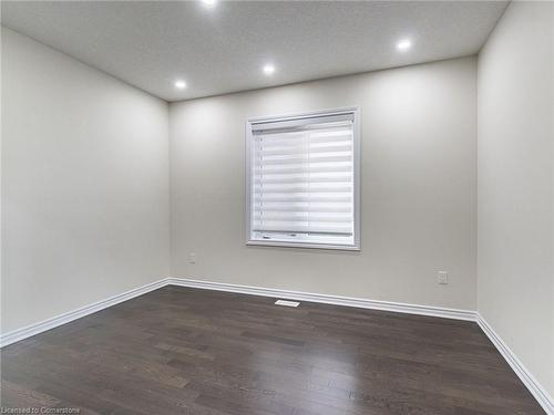 116 Eva Drive, Breslau, ON - Indoor Photo Showing Other Room