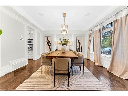 397 Bentley Road, Halton, ON - Indoor Photo Showing Dining Room