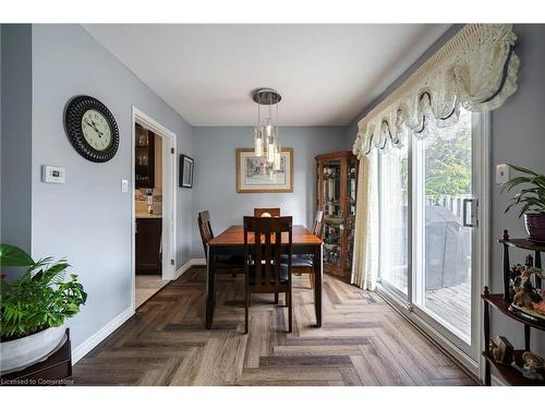 794 Laurier Avenue, Milton, ON - Indoor Photo Showing Dining Room