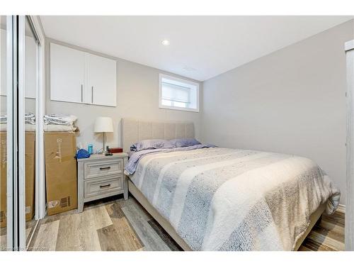 2 Gray Gate, Georgetown, ON - Indoor Photo Showing Bedroom