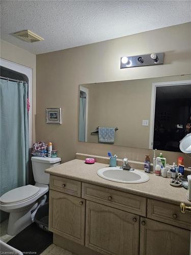 Lower-56 Kearney Street, Guelph, ON - Indoor Photo Showing Bathroom