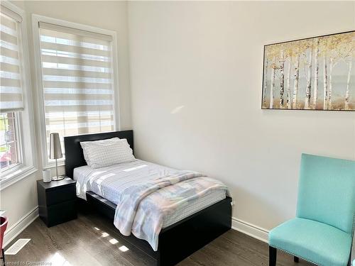 50 Seaton Crescent, Tillsonburg, ON - Indoor Photo Showing Bedroom