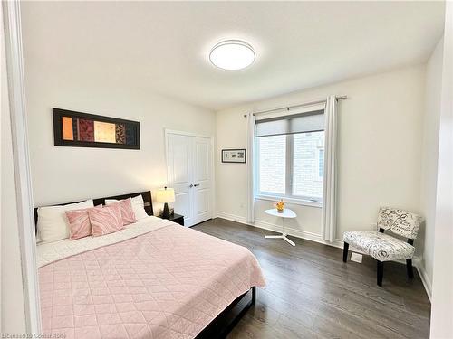 50 Seaton Crescent, Tillsonburg, ON - Indoor Photo Showing Bedroom