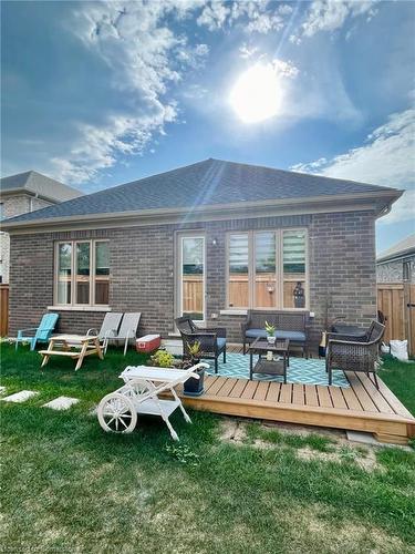 50 Seaton Crescent, Tillsonburg, ON - Outdoor With Deck Patio Veranda