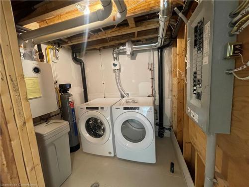 D029-26 Urbane Boulevard, Kitchener, ON - Indoor Photo Showing Laundry Room