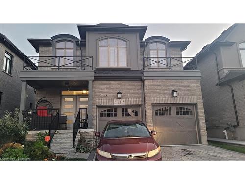 32 Hollybrook Trail, Kitchener, ON - Outdoor