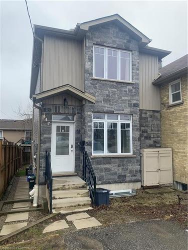 447 Stirling Avenue S, Kitchener, ON - Outdoor