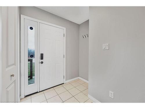 257 Charles Street W, Ingersoll, ON - Indoor Photo Showing Other Room