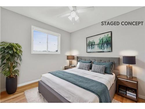 257 Charles Street W, Ingersoll, ON - Indoor Photo Showing Bedroom