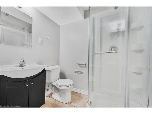 257 Charles Street W, Ingersoll, ON - Indoor Photo Showing Bathroom