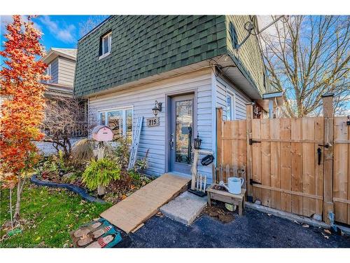 715 Tamarac Street, Dunnville, ON - Outdoor