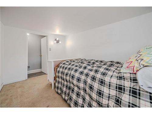 715 Tamarac Street, Dunnville, ON - Indoor Photo Showing Bedroom