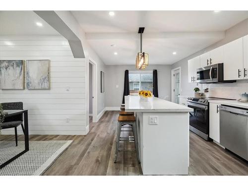 59 Stanley Street, Brantford, ON - Indoor Photo Showing Kitchen With Stainless Steel Kitchen With Upgraded Kitchen