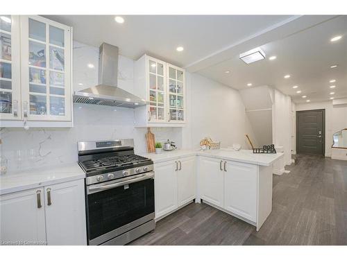 483 Cannon Street E, Hamilton, ON - Indoor Photo Showing Kitchen