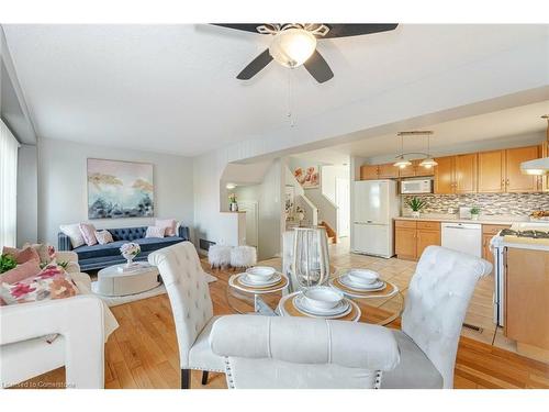 587 Langlaw Drive, Cambridge, ON - Indoor Photo Showing Dining Room