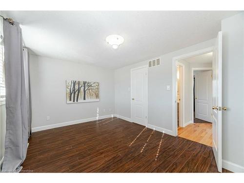 587 Langlaw Drive, Cambridge, ON - Indoor Photo Showing Other Room