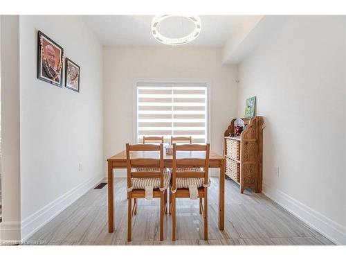 64 Macklin Street, Brantford, ON - Indoor Photo Showing Dining Room