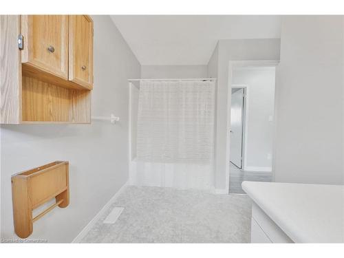 259 Charles Street W, Ingersoll, ON - Indoor Photo Showing Other Room