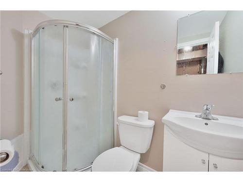 259 Charles Street W, Ingersoll, ON - Indoor Photo Showing Bathroom