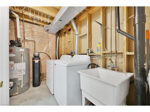 259 Charles Street W, Ingersoll, ON - Indoor Photo Showing Laundry Room