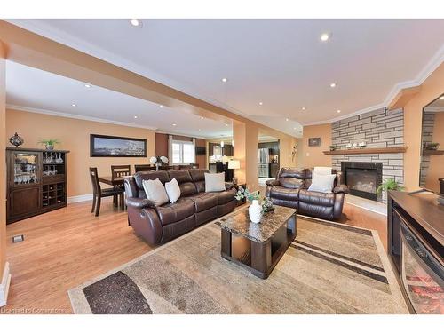 4061 Rolling Valley Drive, Mississauga, ON - Indoor Photo Showing Living Room With Fireplace