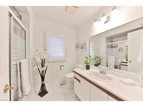 4061 Rolling Valley Drive, Mississauga, ON - Indoor Photo Showing Bathroom