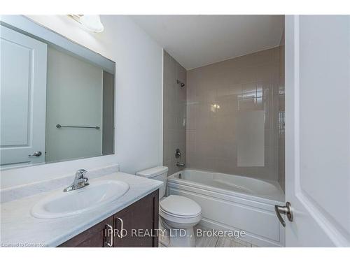 278 Lagerfeld Drive, Brampton, ON - Indoor Photo Showing Bathroom