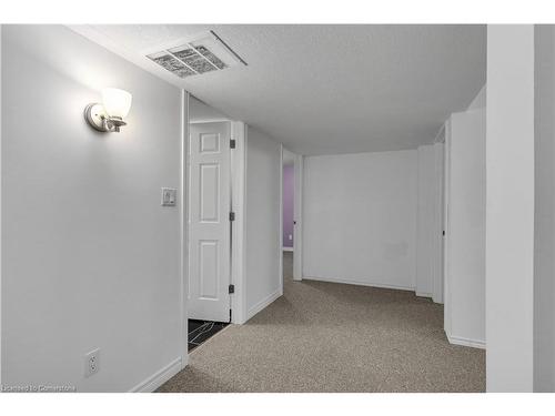 1059 Greenwood Park Drive, Kingston, ON - Indoor Photo Showing Bedroom