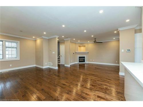 5256 Floral Hill Crescent, Mississauga, ON - Indoor Photo Showing Other Room