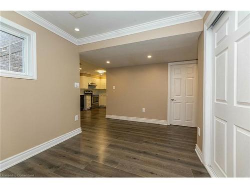 5256 Floral Hill Crescent, Mississauga, ON - Indoor Photo Showing Other Room