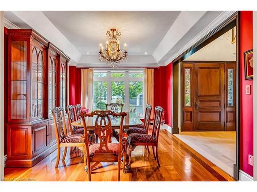 230 Winterborne Gate, Mississauga, ON - Indoor Photo Showing Dining Room