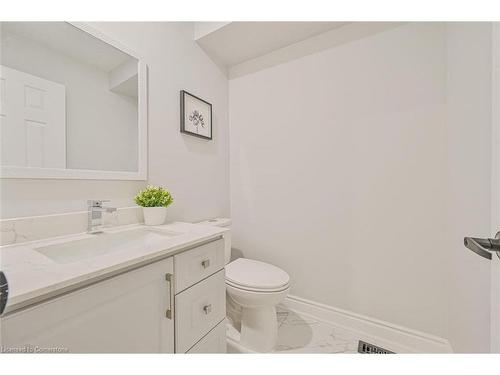 24 Mannel Crescent, Brampton, ON - Indoor Photo Showing Bathroom