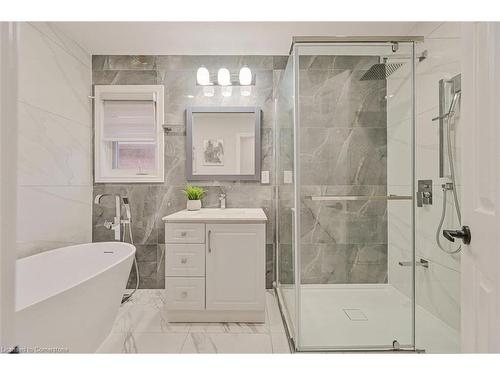 24 Mannel Crescent, Brampton, ON - Indoor Photo Showing Bathroom