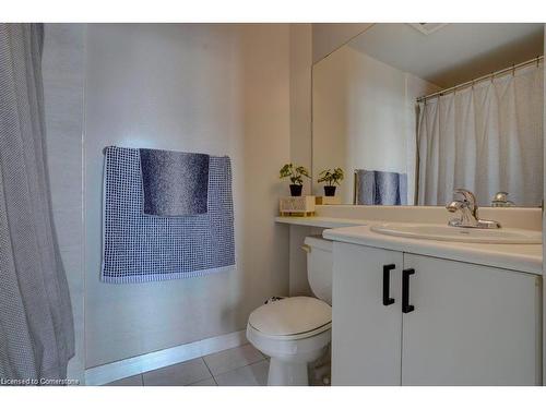 1908-225 Webb Drive, Mississauga, ON - Indoor Photo Showing Bathroom