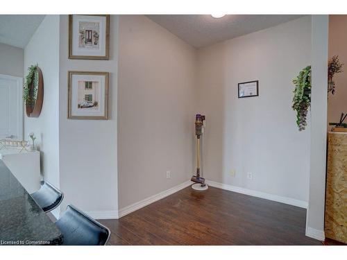 1908-225 Webb Drive, Mississauga, ON - Indoor Photo Showing Other Room