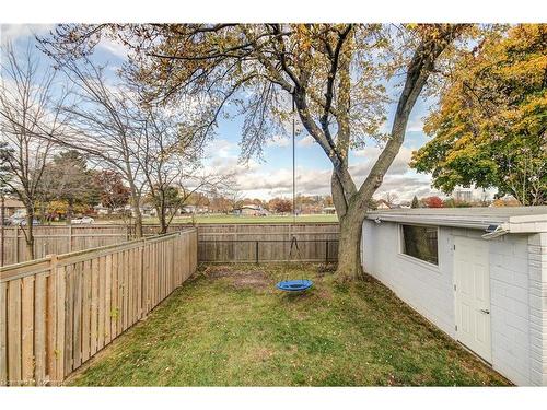 631 Queensdale Avenue E, Hamilton, ON - Outdoor