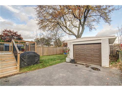 631 Queensdale Avenue E, Hamilton, ON - Outdoor