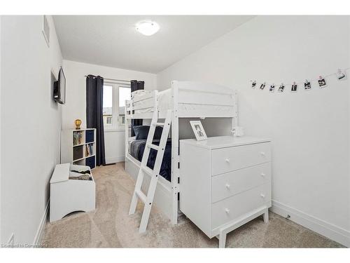 36 Briar Court, Georgetown, ON - Indoor Photo Showing Bedroom