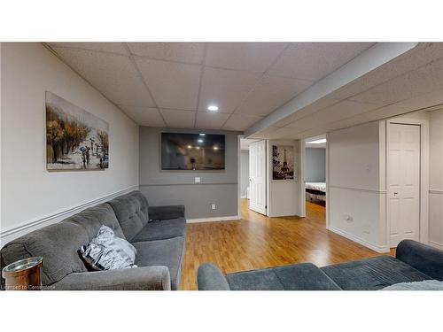 3070 Meadowgate Boulevard, London, ON - Indoor Photo Showing Living Room