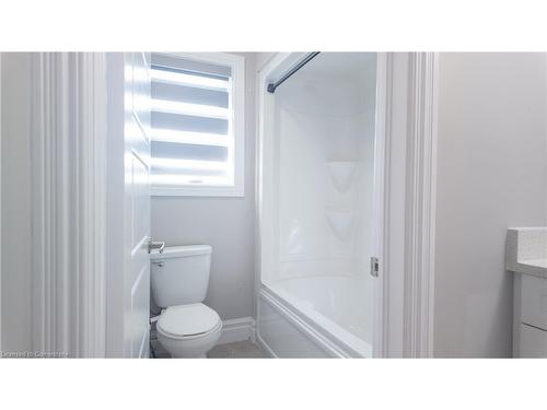 1563 Virtue Lane, Windsor, ON - Indoor Photo Showing Bathroom