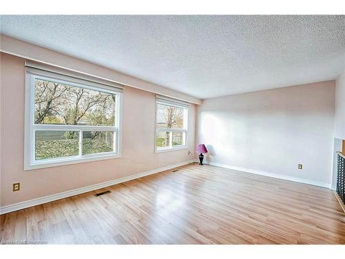 477 Hansen Road N, Brampton, ON - Indoor With Fireplace