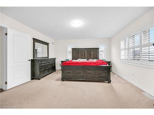 3 Aldgate Avenue, Hamilton, ON - Indoor Photo Showing Bedroom