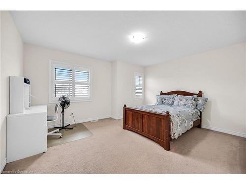 3 Aldgate Avenue, Hamilton, ON - Indoor Photo Showing Bedroom