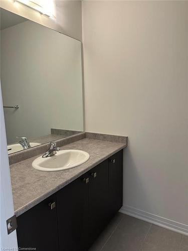 74 Masters Street, Welland, ON - Indoor Photo Showing Bathroom