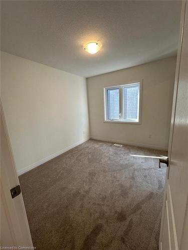 74 Masters Street, Welland, ON - Indoor Photo Showing Other Room