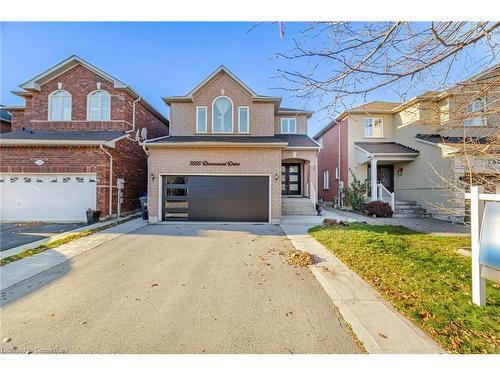 7565 Doverwood Drive, Mississauga, ON - Outdoor With Facade